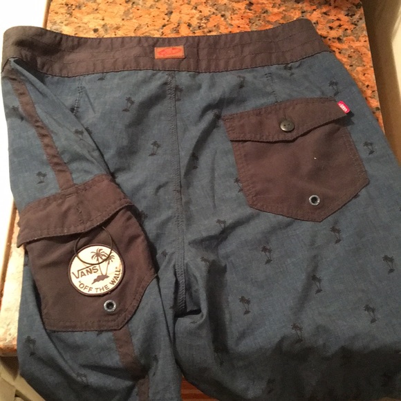 Vans Men's Swim Trunks - Picture 3 of 3